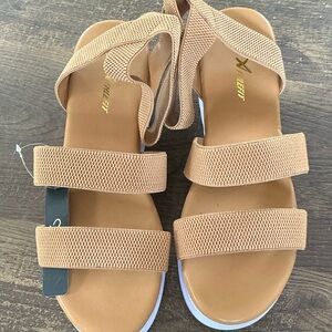 Elegant Tan Sandals with Straps